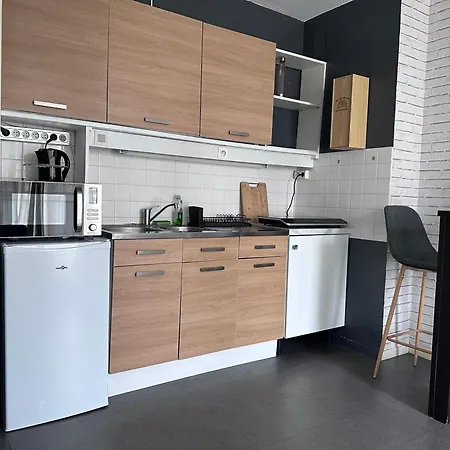 - Bordeaux Apartment Talence