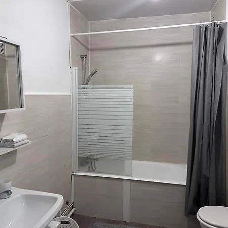 - Bordeaux Apartment *